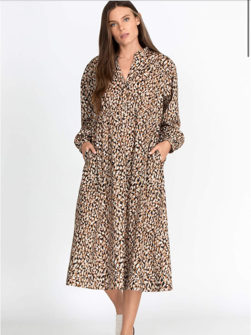 Johnny Was Calme Women's Relaxed Henley Maxi Dress Chai Cheetah Boho Cottagecore